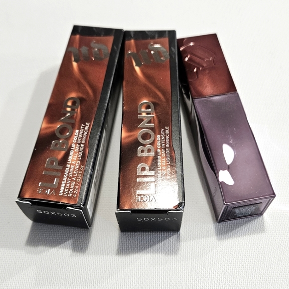 2 Tubes Kissing Frenzy Urban Decay Lip Bond NIB! - Picture 1 of 6